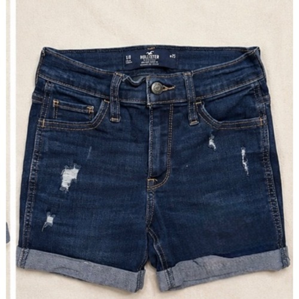 Hollister Mid-Rise Short 5" Dark Wash Distressed Denim Shorts Size 1/0 W25